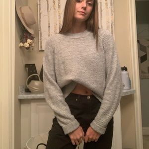 Knitted loose sweater.